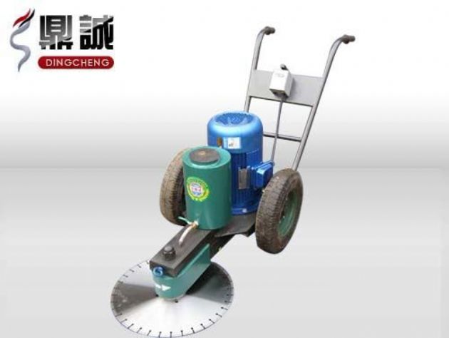 點(diǎn)擊查看詳細(xì)信息<br>標(biāo)題：手推式切樁機(jī) 閱讀次數(shù)：13502