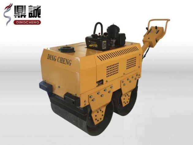 點(diǎn)擊查看詳細(xì)信息<br>標(biāo)題：DC-30C高配手扶式壓路機(jī) 閱讀次數(shù)：12751