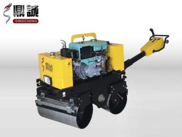 點(diǎn)擊查看詳細(xì)信息<br>標(biāo)題：DC-840-I全液壓手扶雙鋼輪壓路機(jī) 閱讀次數(shù)：14595