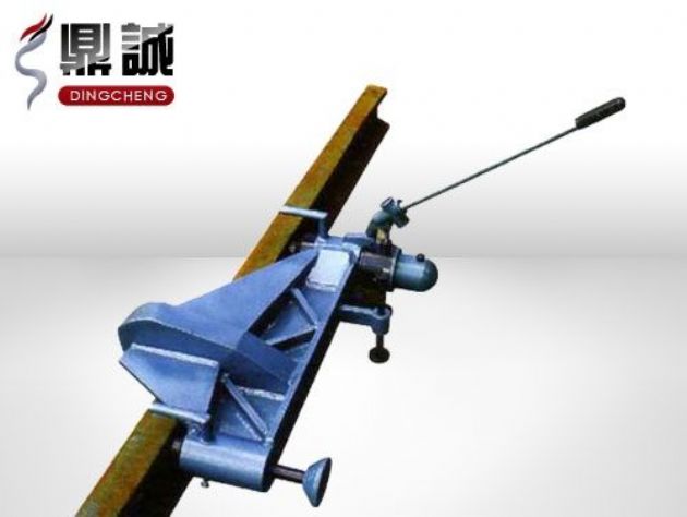 點擊查看詳細信息<br>標題：水平液壓彎軌機 閱讀次數：4882